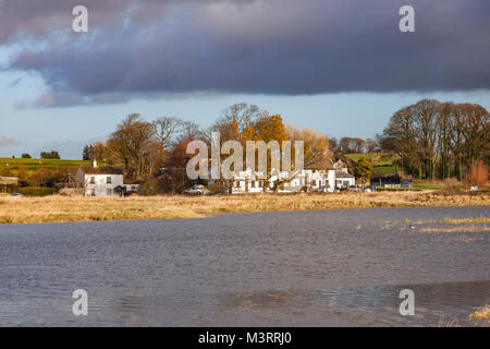 Una vista attraverso un ingresso off il fiume Lune di Conder verde, Lancashire, Regno Unito Foto Stock