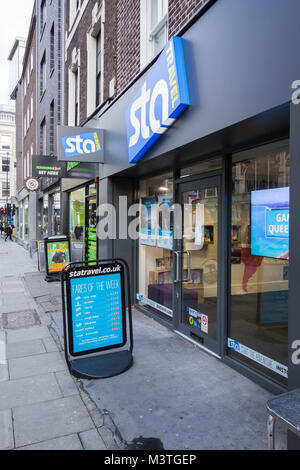 Sta Travel, Goodge Street, Londra, Regno Unito Foto Stock