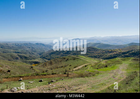 Khndzoresk è un villaggio abondoned e comunità rurali nel sud-est dell'Armenia, nella provincia di Syunik. Foto Stock