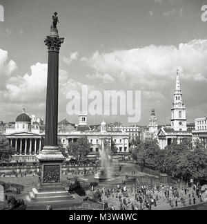 Degli anni Cinquanta, storico in questa immagine dai primi anni cinquanta da J Allan contanti possiamo vedere una vista del centro di Londra spazio pubblico, Trafalgar Square e il monumento dominante, Nelson's colonna, una statua per celebrare la vittoria nelle guerre napoleoniche. Foto Stock