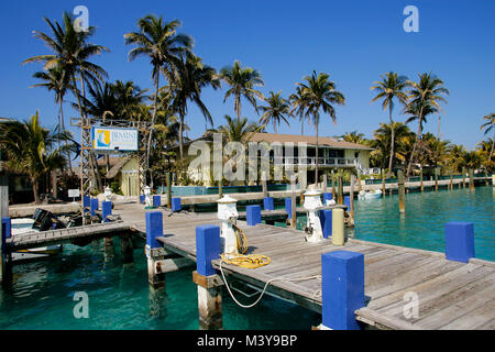 Bahamas, Nord Bimini, Alice città, Marina e Catway Foto Stock