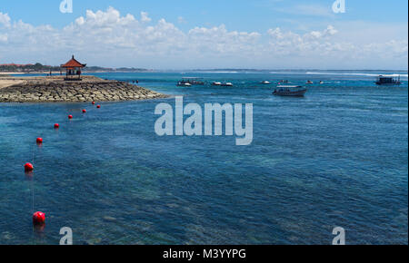 Bali, Indonesia bay view all'oceano Foto Stock