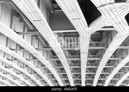 Al di sotto di Blackfriars Bridge di Londra, Regno Unito Foto Stock