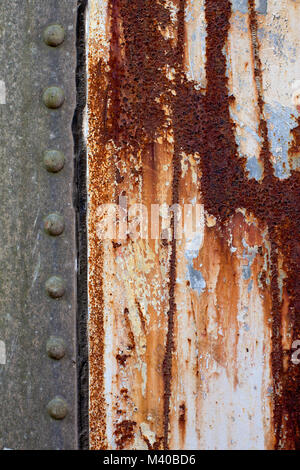 Deterioramento che coinvolgono l'uomo contro la natura Foto Stock