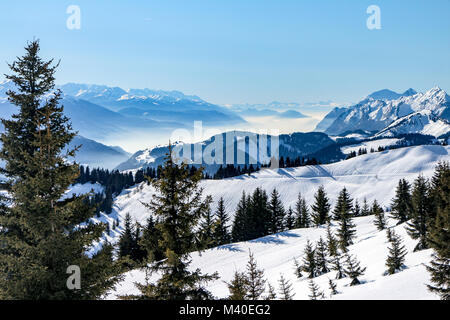 Tra Megève e La Giettaz Foto Stock