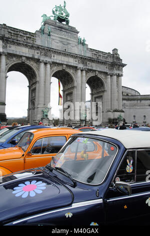 Volkswagen Maggiolini Rally a Bruxelles. Foto Stock