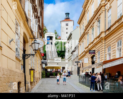 Tomiceva street, torre Lotrscak, funicolare di Zagabria, la capitale della Croazia, Europa Foto Stock