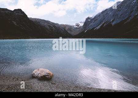 Vista del lago Smeraldo (Laguna esmeralda) in Ushuaia, Tierra del Fuego, Argentina. Foto Stock