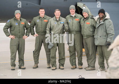 Gen. Robin Rand, Air Force Global Strike Command commander, si distingue per un Foto Stock