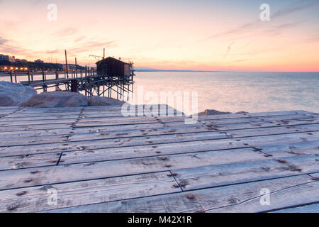 Europa,l'Italia,Molise,Campobasso distretto,Termoli. Costa Trabocchi Foto Stock