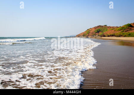 Vista sulla costa dell'oceano. Bellissime rive dell' Oceano Indiano Foto Stock