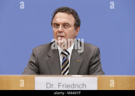 Ministro tedesco Friedrich (CSU) si ritira Foto Stock