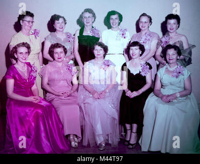 Colore istantanea della società le donne, ca. 1959. Foto Stock
