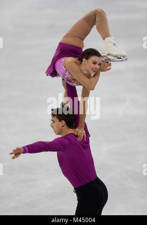 Anna Duskova e Martin Bidar della Repubblica ceca nelle coppie Figure Skating a Gangneung Ice Arena durante il giorno cinque del PyeongChang 2018 Giochi Olimpici Invernali in Corea del Sud. Stampa foto di associazione. Picture Data: mercoledì 14 febbraio, 2018. Vedere PA storia olimpiadi Pattinaggio di figura. Foto di credito dovrebbe leggere: David Davies/filo PA. Restrizioni: solo uso editoriale. Uso non commerciale. Foto Stock