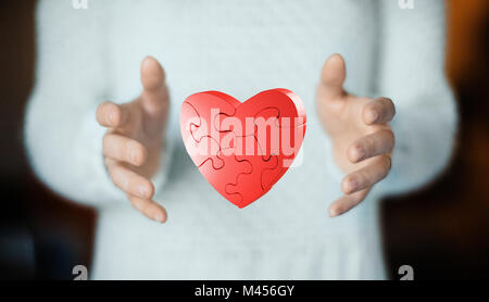 Cuore a portata di mano, il concetto di amore, idea di amore Foto Stock