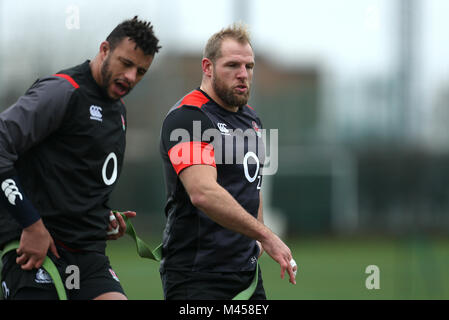 James Haskell in Inghilterra durante la sessione di formazione alla Latymer Upper School, Londra. PREMERE ASSOCIAZIONE foto. Data immagine: Mercoledì 14 febbraio 2018. Vedi la storia della PA RUGBYU Inghilterra. Il credito fotografico dovrebbe essere: Steven Paston/PA Wire. . Foto Stock