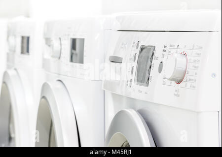 Il pannello di comando della macchina di lavaggio Foto Stock