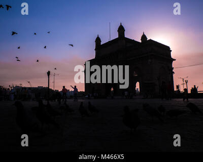 Gateway of India silhouette Foto Stock