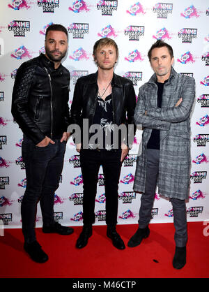 Muse (Matt Bellamy, Chris Wolstenholme e Dominic Howard) in arrivo per il VO5 NME Awards 2018 tenutasi presso l'O2 Brixton Academy di Londra. Foto Stock