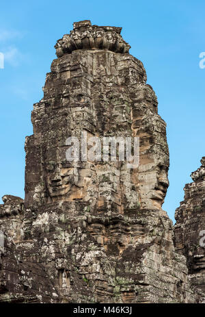 Facce di pietra di Avalokiteshvara al tempio Bayon, Angkor Thom, Cambogia Foto Stock