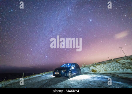 Via Lattea a Tiumpan Capo Faro Foto Stock