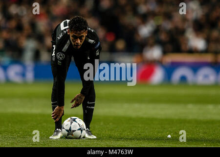 Madrid, Spagna, 14 febbraio 2018. Neymar (PSG) in azione durante il match UCL Champions League match tra Real Madrid vs PSG al Santiago Bernabeu Stadium in Madrid, Spagna, 14 febbraio 2018. Credito: Gtres Información más Comuniación on line, S.L./Alamy Live News Foto Stock