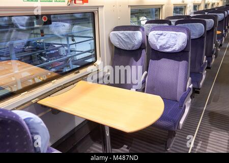 Deutsche Bahn: manutenzione dei treni ad alta velocità per la Deutsche Bahn Foto Stock