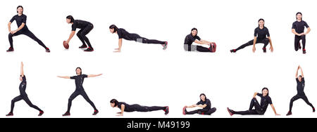 Giovane uomo facendo esercizi su bianco Foto Stock