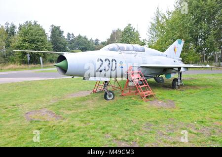 Vecchio jet da combattimento contro la Germania Peenemunde Airport Foto Stock