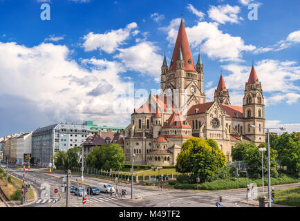 San Francesco di Assisi Chiesa, Vienna, Austria Foto Stock