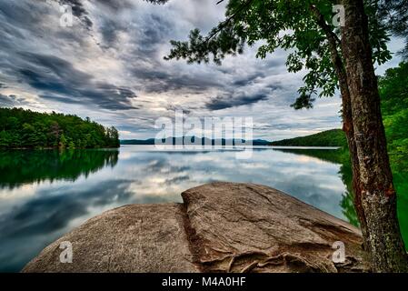 Belle scene di paesaggio presso il lago jocassee Carolina del Sud Foto Stock