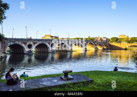 Pont Neuf ponte fiume Garonna, Toulouse, Francia Foto Stock