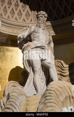 Replica della fontana di Trevi davanti al Forum Shops, il Caesars Palace di Las Vegas, Nevada, STATI UNITI D'AMERICA Foto Stock