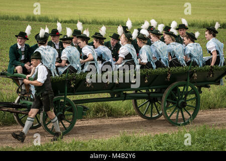 Pellegrinaggio,bavarese costumi nazionali,Leonhardiritt a Holzhausen Foto Stock