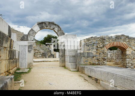TRuins dell antica Filippi. La città fondata nel IV secolo A.C. da Filippo II di Macedon, poi la colonia romana. La prima comunità cristiana Foto Stock