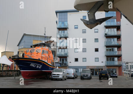 Febbraio 2018 - RNLI scialuppa di salvataggio è in fase di ristrutturazione e manutenzione Foto Stock