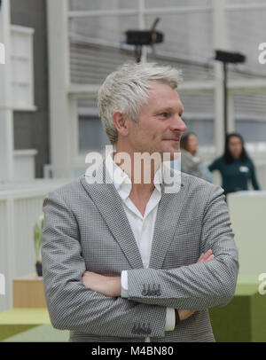 Francoforte, Germania. 12 Feb, 2018. AMBIENTE: Robert Bronwasser, designer olandese, ad Ambiente 2018 in Frankfurt am Main, Germania Foto Stock