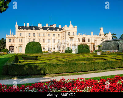 Lednice Palace, ex Liechtenstein residenza estiva, Area Lednico-valtický, Sud Moravia Repubblica Ceca, Europa Foto Stock