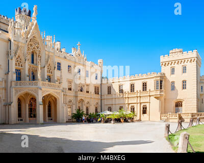 Lednice Palace, ex Liechtenstein residenza estiva, Area Lednico-valtický, Sud Moravia Repubblica Ceca, Europa Foto Stock