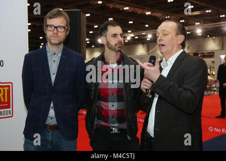 Londra, Regno Unito. 15 Feb, 2018. La quarta edizione del Classic Car Show ha aperto le sue porte al London Excel oggi, con Quentin Wilson e Jonny Smith il taglio del nastro. Credito: Paolo Quezada-Neiman/Alamy Live News Foto Stock