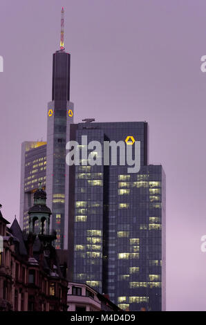 Commerzbanktower in inverno Foto Stock