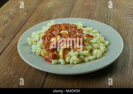 Tradizionale pasta siciliana Foto Stock