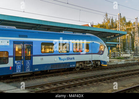 Moderno trasporto regionale nella Repubblica Ceca Foto Stock