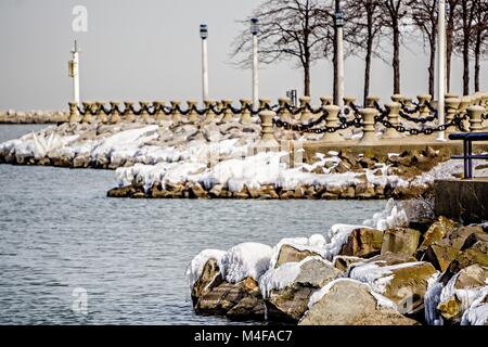 Congelati scene invernali sui grandi laghi Foto Stock