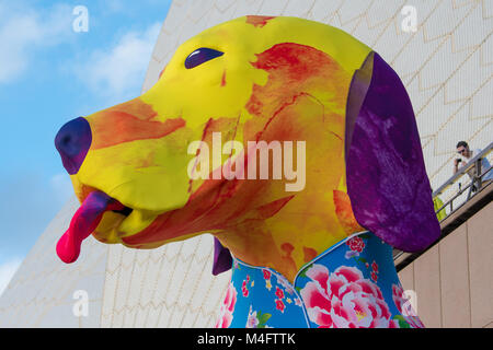 Sydney, Australia. Xvi Feb, 2018. Città di Sydney per il nuovo anno cinese il lancio ufficiale di evento che ebbe luogo intorno al Circular Quay a Sydney, in Australia. Anno Nuovo cinese gli eventi che avranno luogo in tutta Sydney dal XVI di Febbraio fino al 4 marzo. Nella foto è una lanterna lunare. Credito: mjmediabox/Alamy Live News Foto Stock