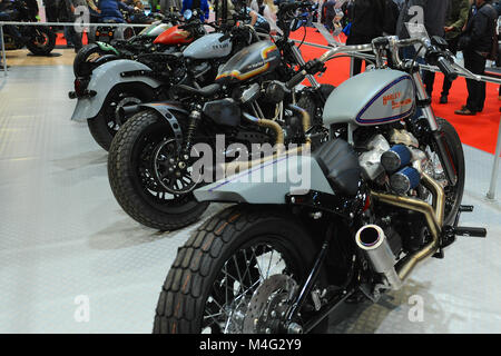 Personalizzato di Harley Davidson Moto sul display a Carole Nash MCN London Motorcycle Show che si sta svolgendo a ExCel di Londra, Regno Unito. La mostra attira circa 36.000 visitatori e offre una vasta varietà di motociclette, scooter, motociclette e personalizzati one-off chopper. Foto Stock