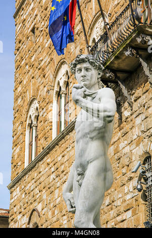 Il David di Michelangelo in Piazza della Signoria, Firenze, Italia Foto Stock