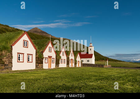 Vecchio islandese case turf Laufás, open-air museum, Eyjafjörður, North-Iceland, Islanda Foto Stock