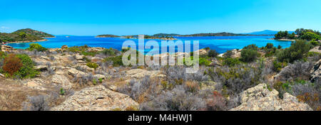 Estate Sithonia costa, Calcidica. Foto Stock