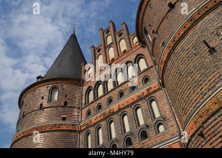 Lübeck - Holsten Gate, Germania Foto Stock